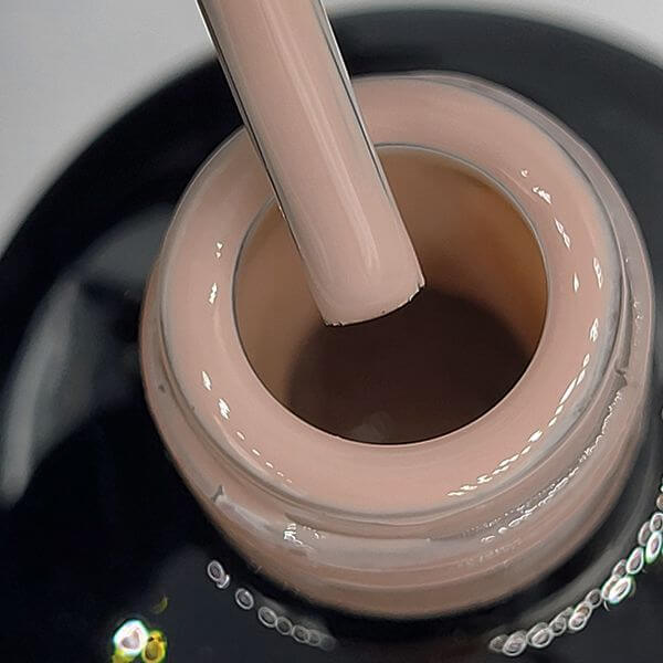 UV Lack 4 all silk nude