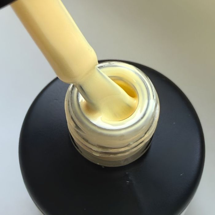 UV Lack 4 soft yellow