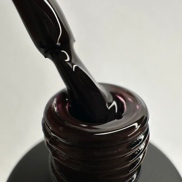 UV Lack 4 all dark chestnut