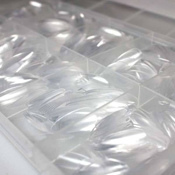 Press On Tips – SQUARE